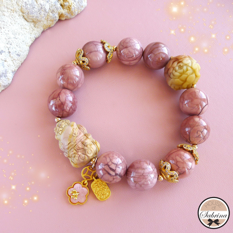 Spring Fox Pink Alashan Agate Gemstone Lucky Charm Bracelet